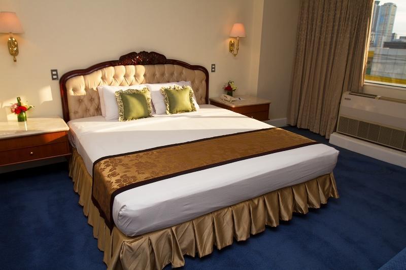 Manila Prince Hotel Eksteriør billede